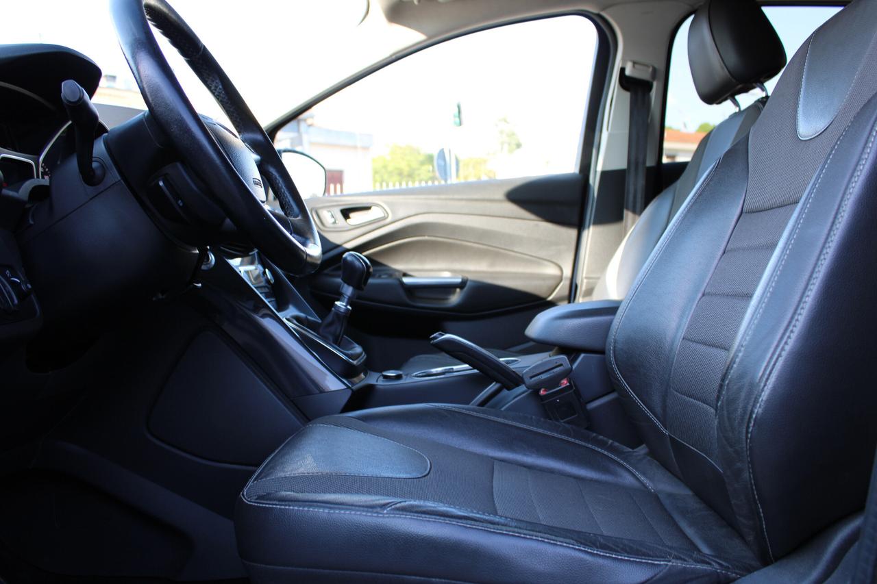 Ford Kuga 2.0 TDCI 120 CV S&S 2WD Titanium
