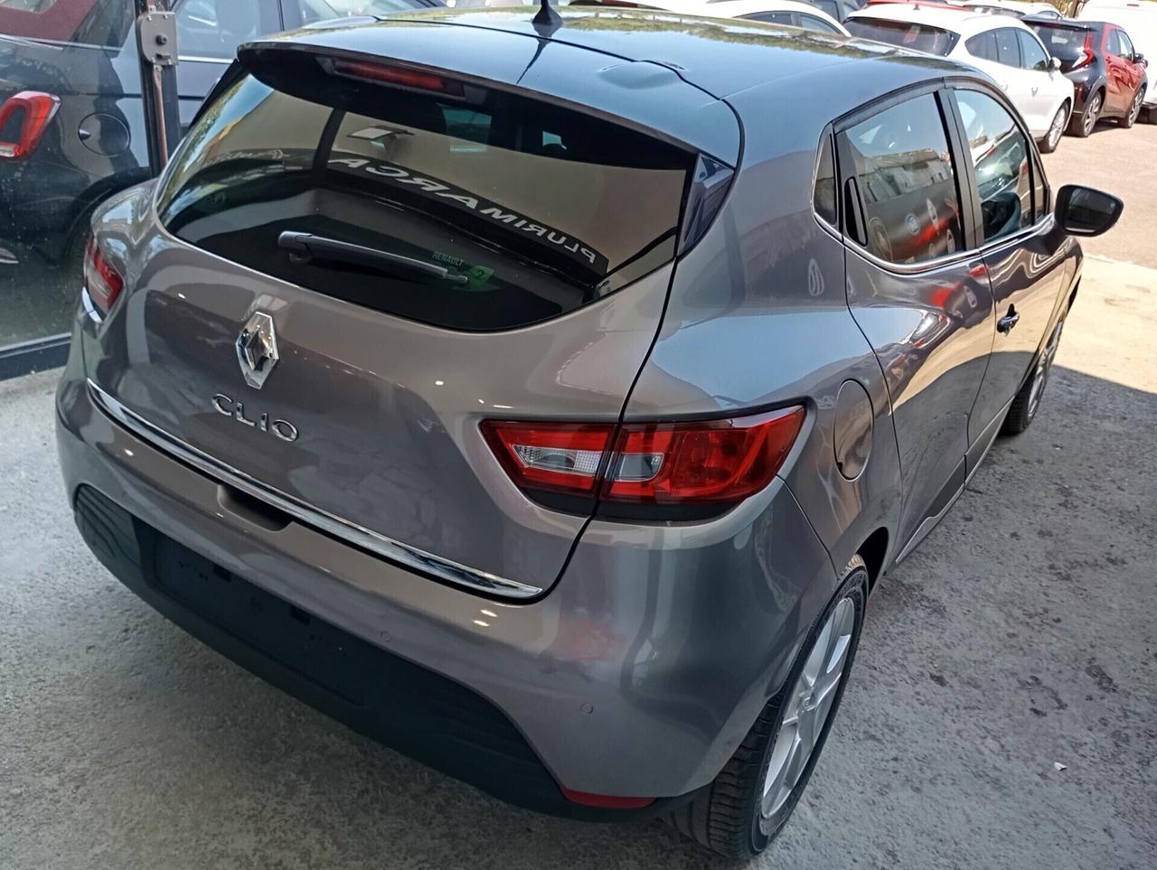 Renault Clio 5P 1.2 TCe 120CV Energy Intens Aut.