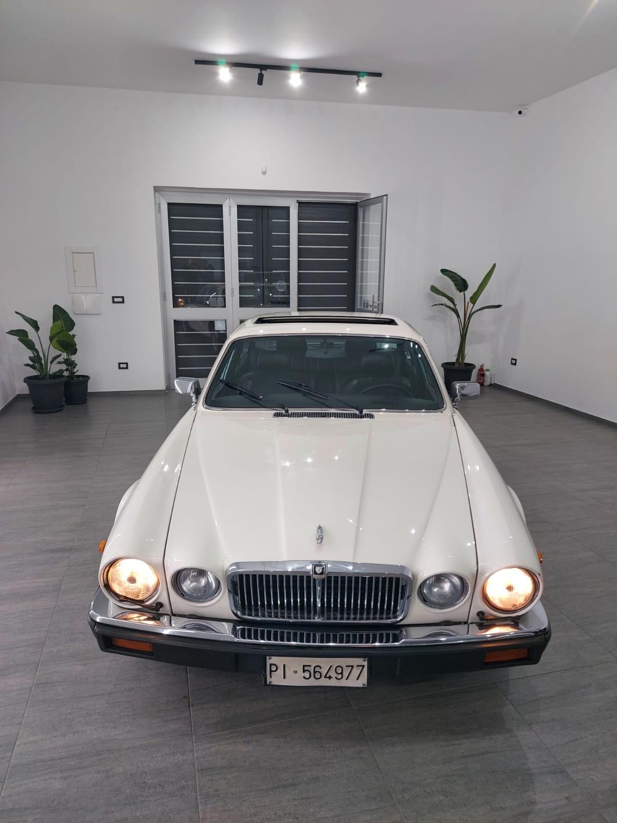 Jaguar XJ6 4.2 SOVEREIGN 1983