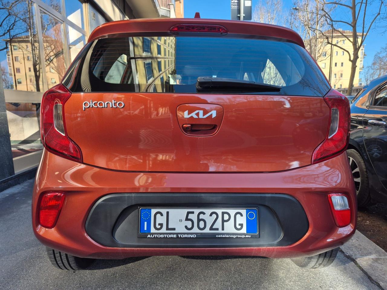 Kia Picanto 1.0 12V 5 porte Urban