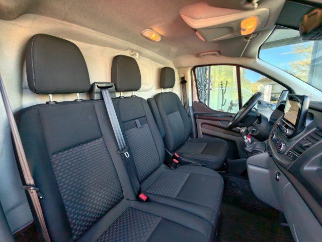 FORD Transit Custom 300 2.0 TDCi 170 MHEV L2 Furgone Titanium