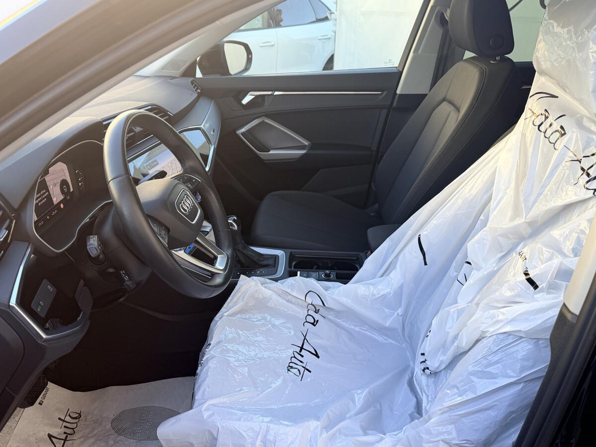 Audi Q3 35 TDI S tronic Business Advanced