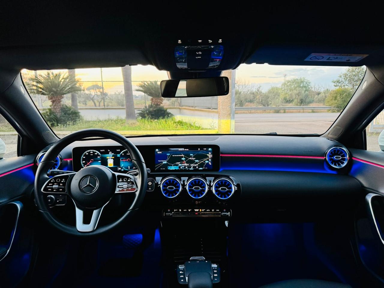 Mercedes-benz A 180d Automatic Sport Plus Led Ambient
