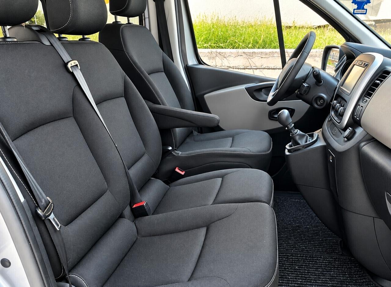 Renault Trafic 1.6 dCi 125CV 9posti passo lungo-2016