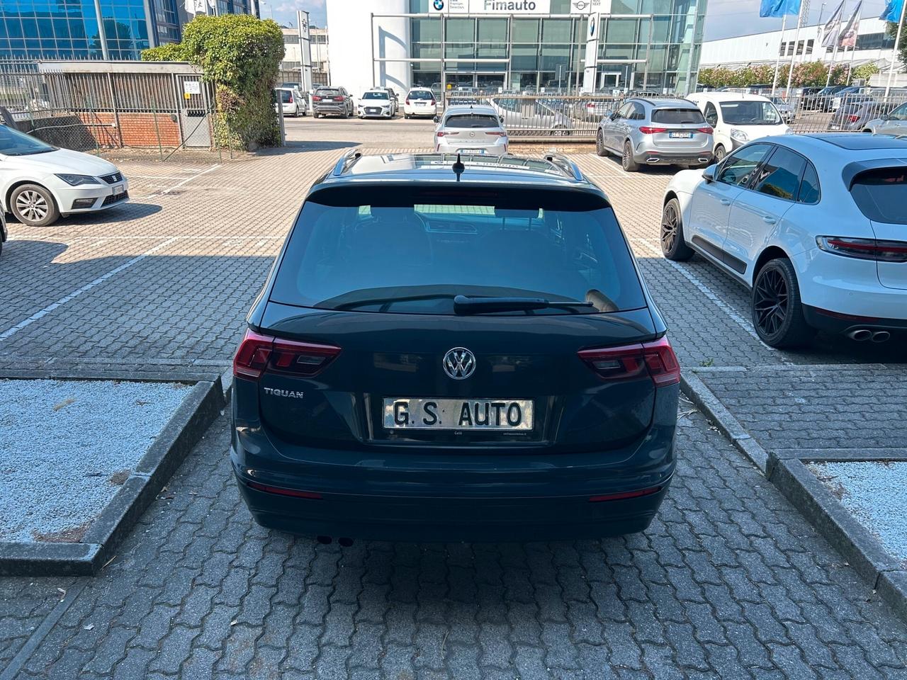 Volkswagen Tiguan 1.6 tdi Business 115cv GRANDINATA