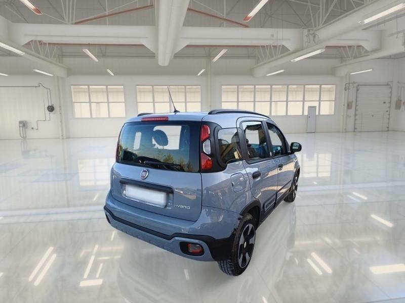 FIAT PANDA 1.0 70 CV HYBRID CITY CROSS LAUNCH ED 5 PORTE BERLINA