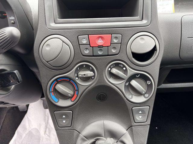 FIAT Panda Panda 1.2 Active 69cv E5 autocarro