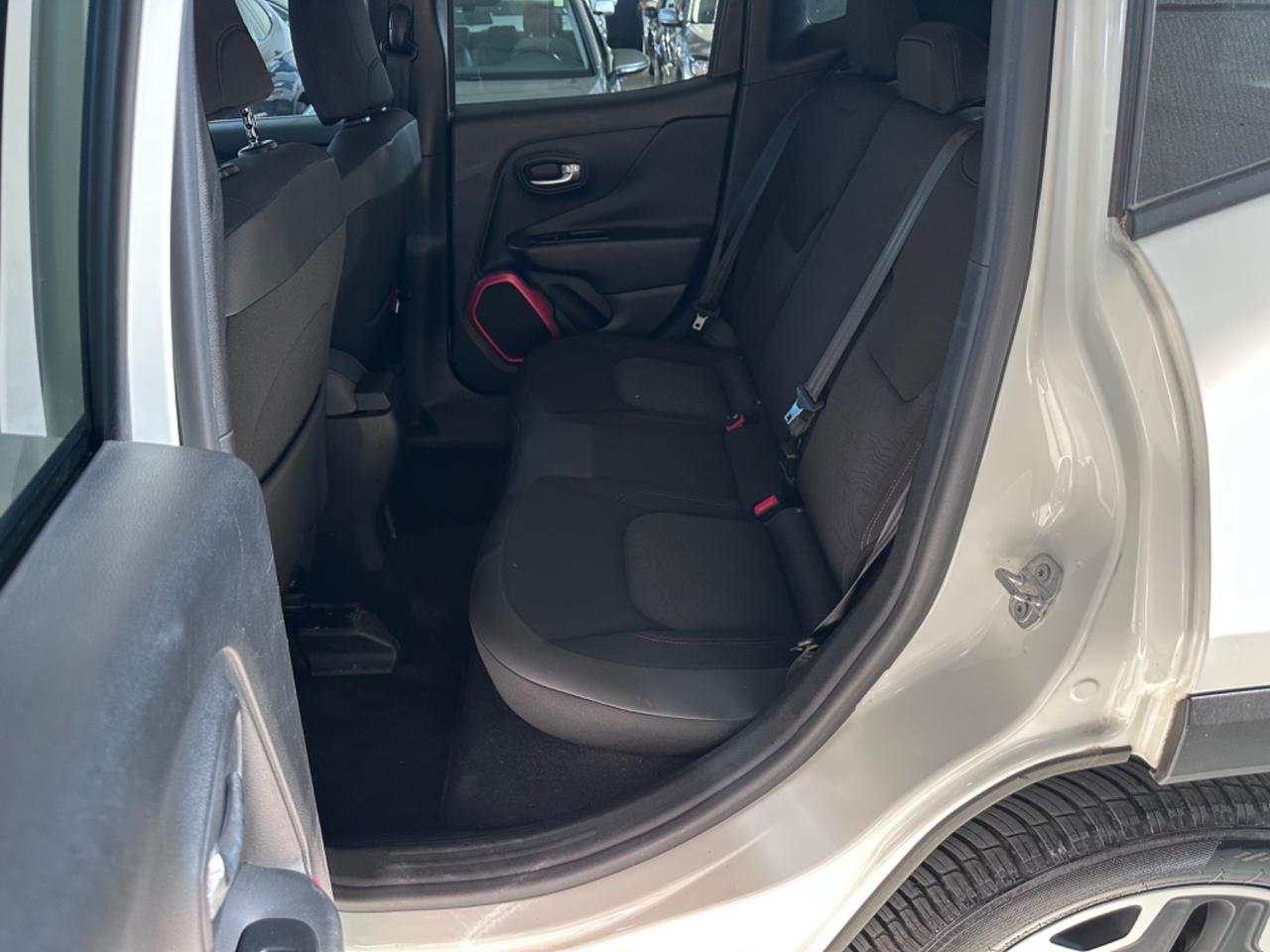 Jeep Renegade 2.0 Mjt 170CV 4WD Active Drive Low Trailhawk