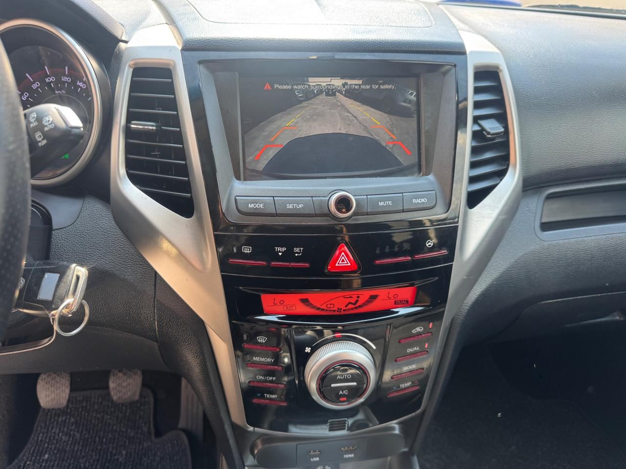 Ssangyong Tivoli 1.6 BENZINA 125CV 2016