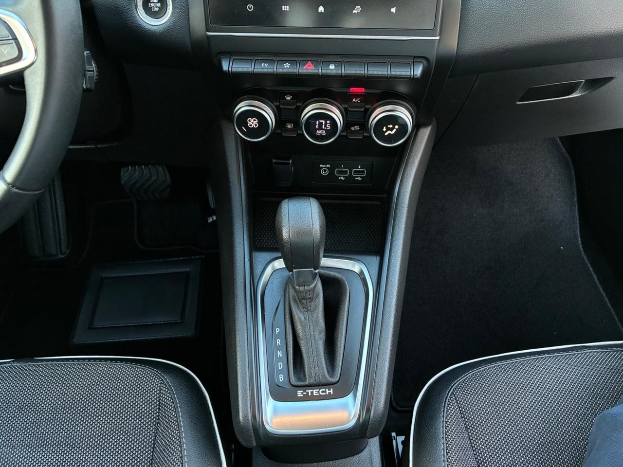 Renault Captur Full Hybrid E-Tech 145 CV Techno