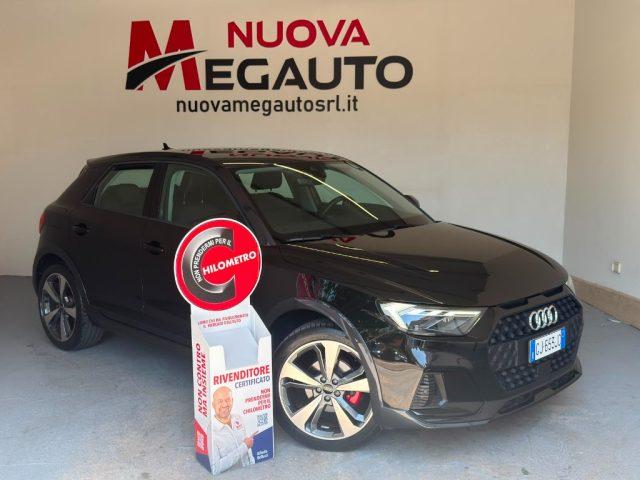 AUDI A1 citycarver 30 TFSI Identity Contrast