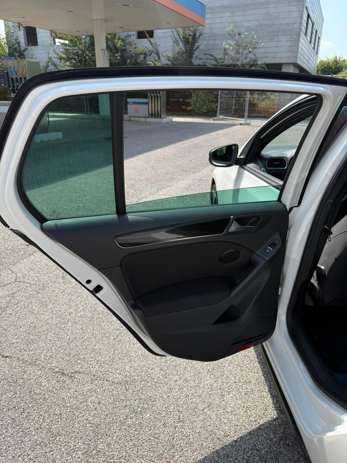 Volkswagen Golf GTI 2.0 TSI DSG 5p.