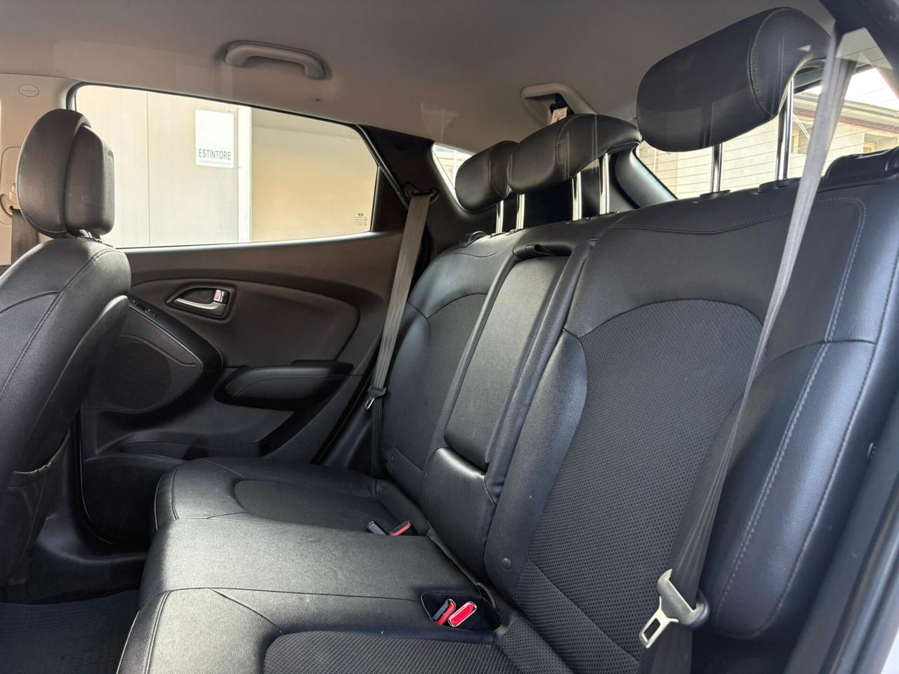Hyundai iX35 1.7 CRDi 2WD Xpossible