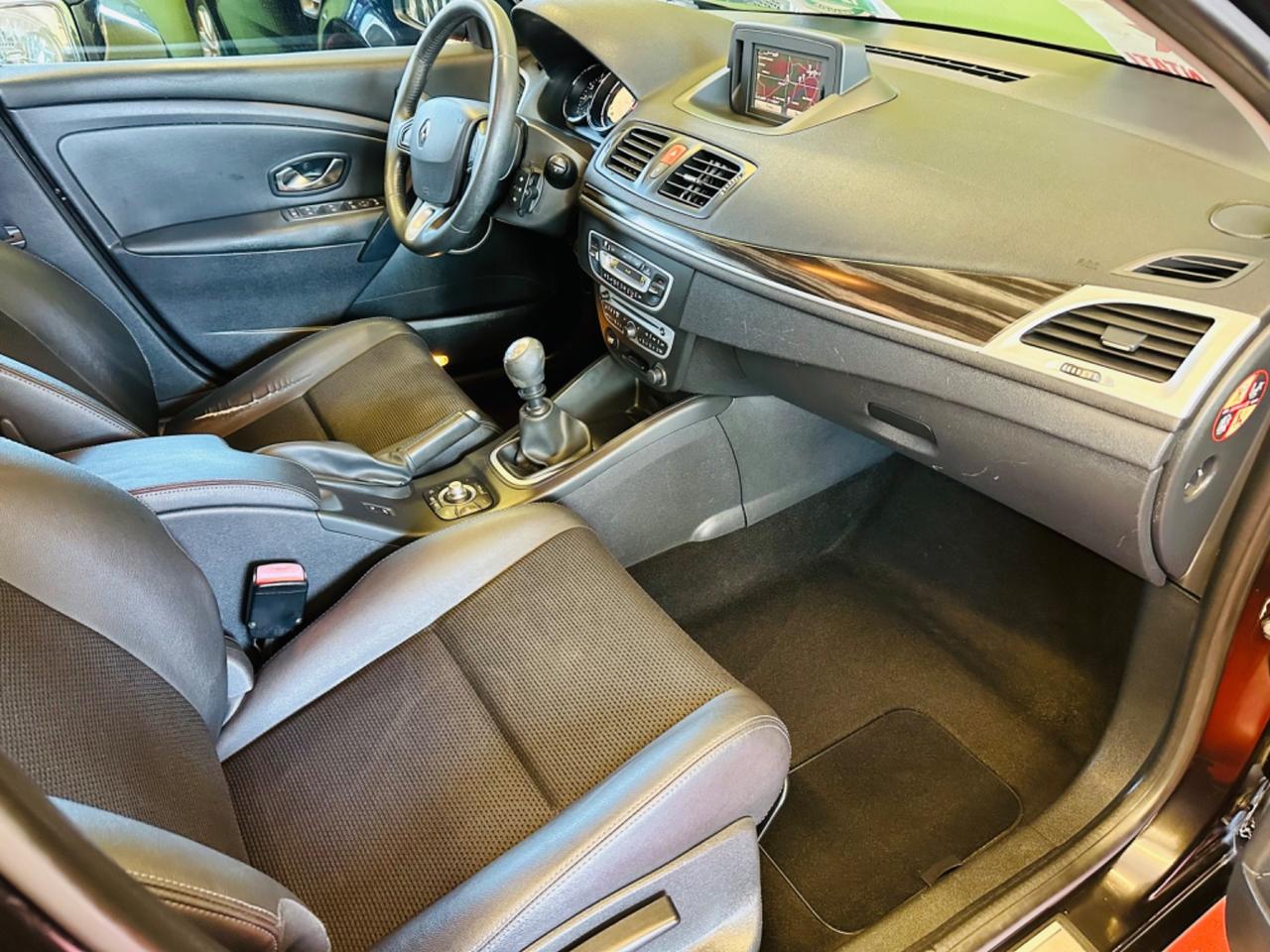 Renault Megane 1.9 dCi 130CV SporTour GT Line