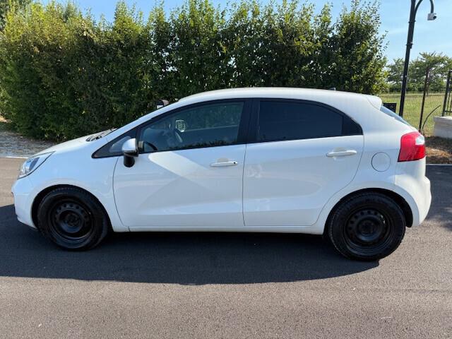 Kia Rio 1.4 CRDi 5p. Cool