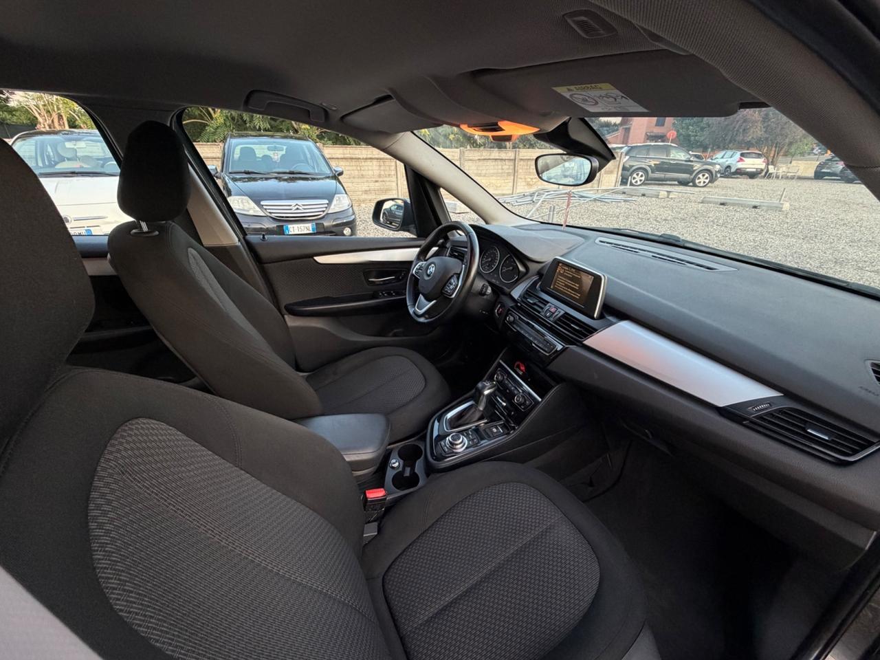 Bmw 2er Active Tourer 218d Advantage