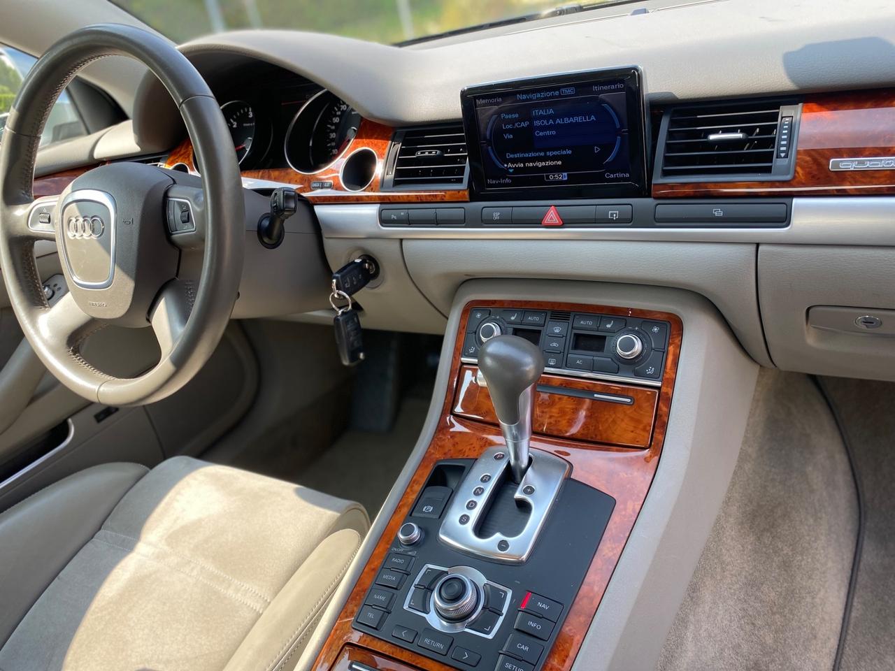 Audi A8 4.2 V8 TDI F.AP. quattro tiptronic 145.000km