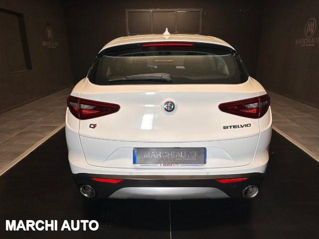 ALFA ROMEO Stelvio 2.2 Turbodiesel 190 CV AT8 Q4 Business