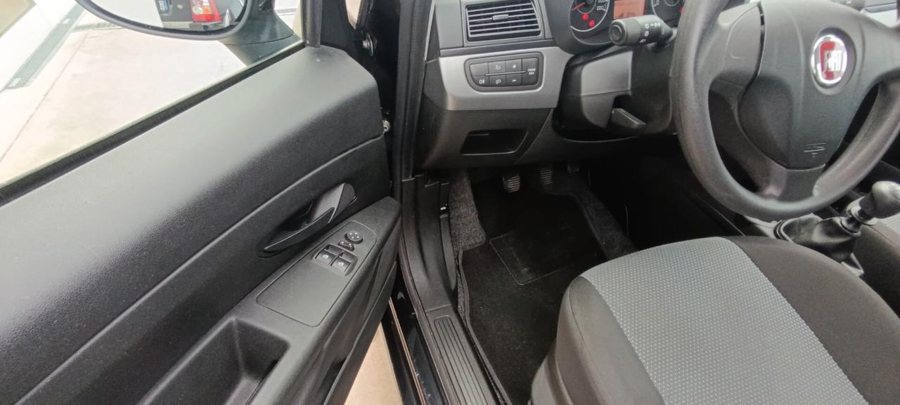 Fiat Grande Punto 1.4 77cv 5 porte Actual Natural Power