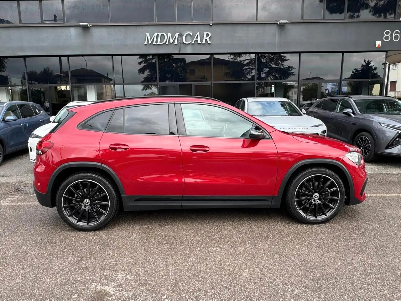 Mercedes-benz GLA 200 d Auto Premium AMG iva esposta *PROMO*