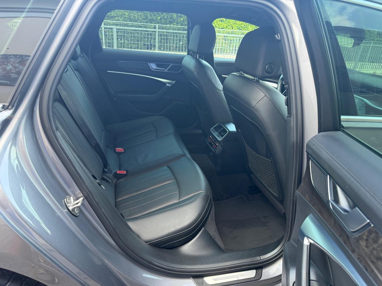 Audi A6 Avant 40 2.0 TDI quattro ultra S tronic Business Sport