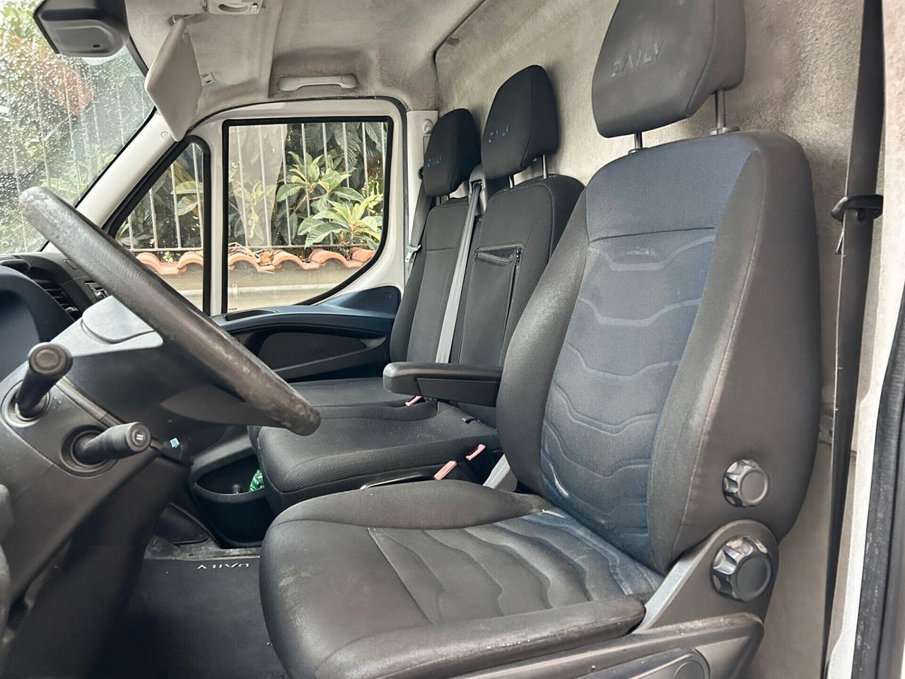 Iveco Daily 35C12 2.3 HPT Hi-Matic Automatico - 2017