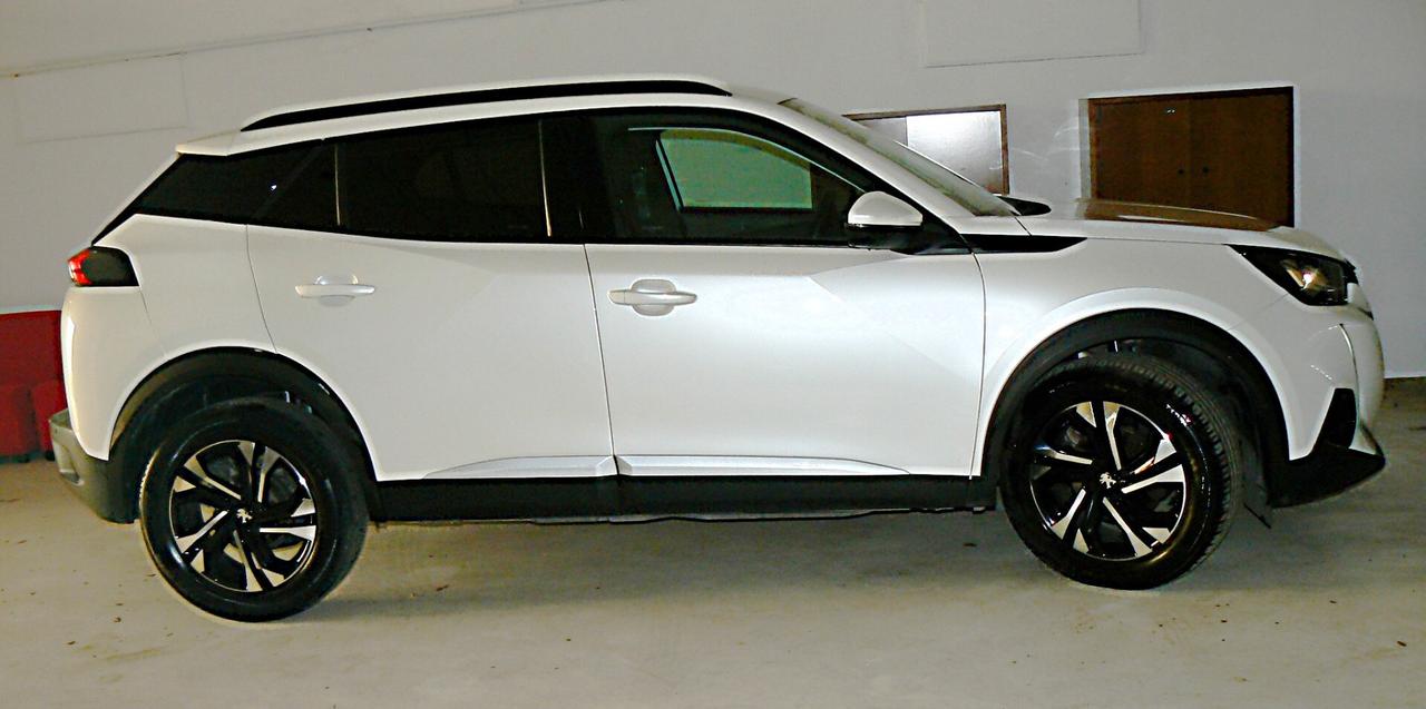 Peugeot 2008 PureTech 100 S&S Active Pack