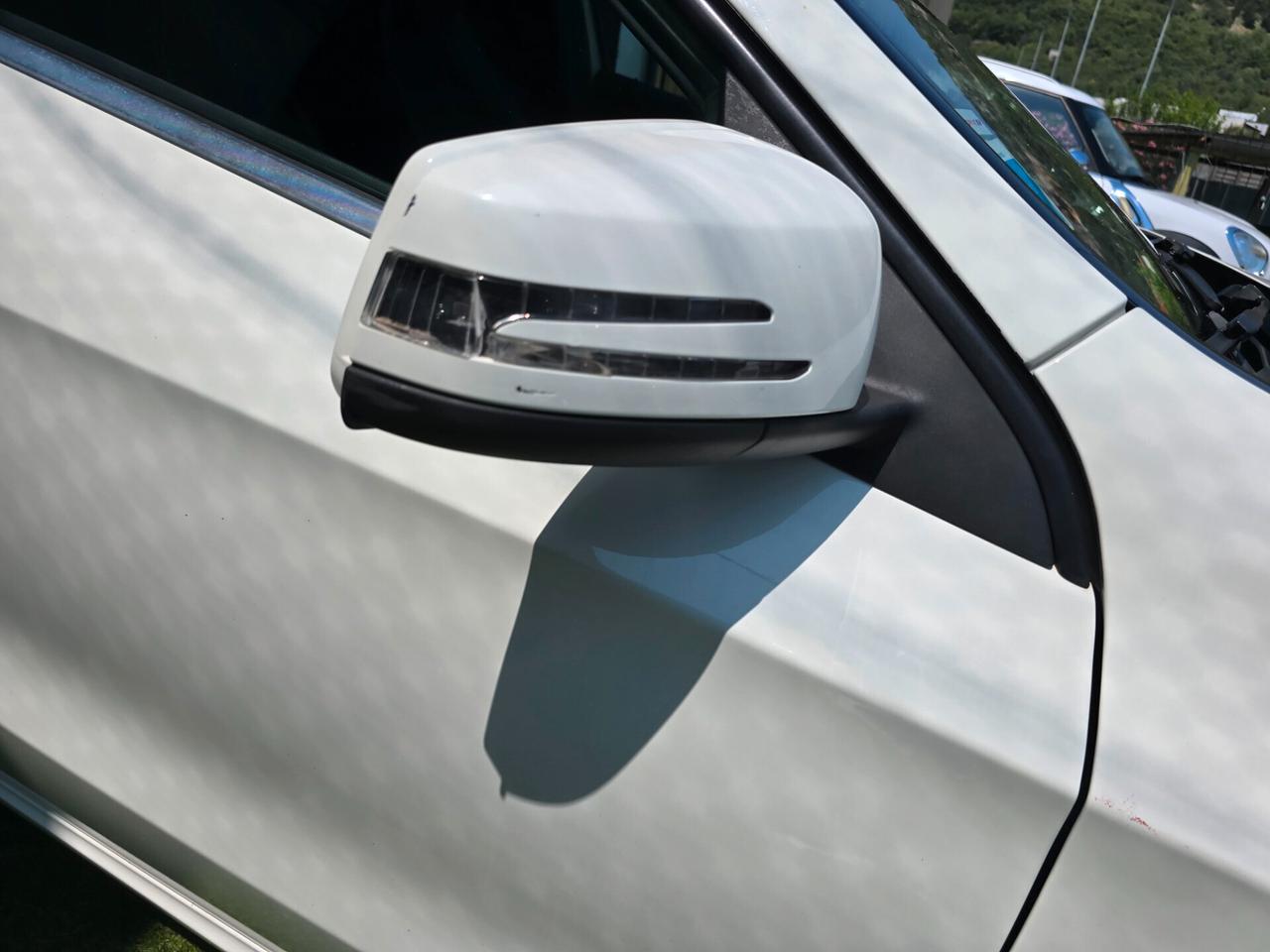 M.B A180CDI 110CV Premium 180000KM-2013