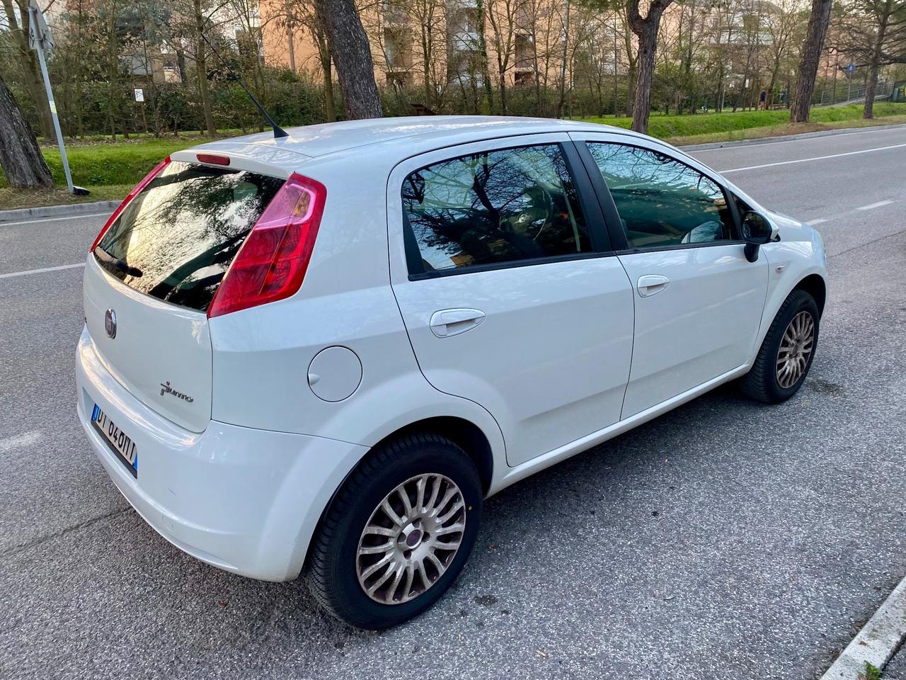 Fiat Grande Punto 1.4 5 porte Dynamic Natural Power