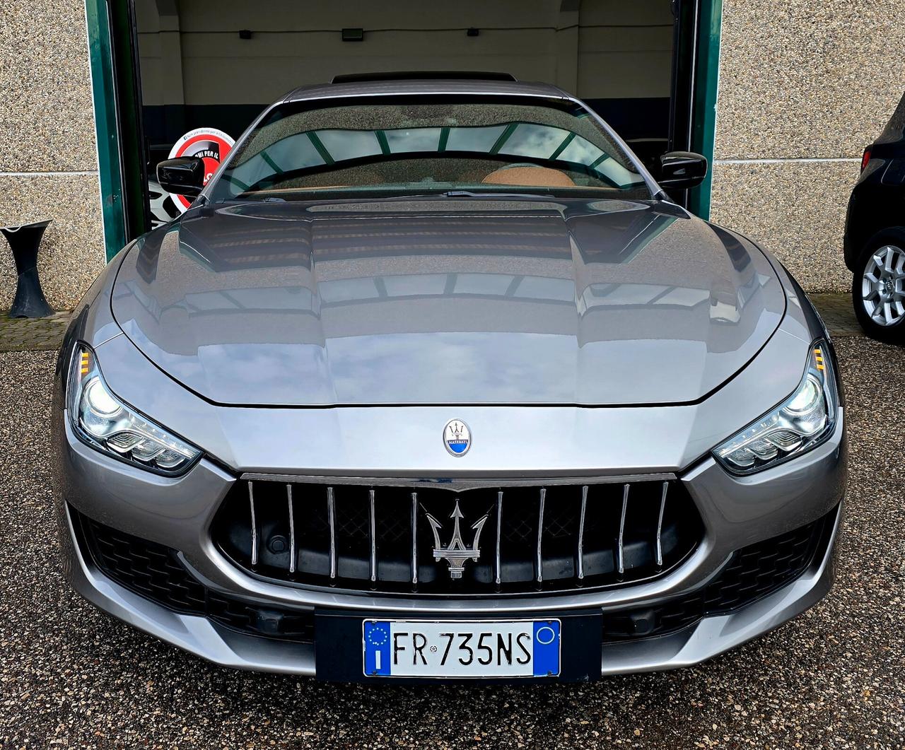 Maserati Ghibli V6 250 cv No superbollo Tetto full IVA ESPOSTA