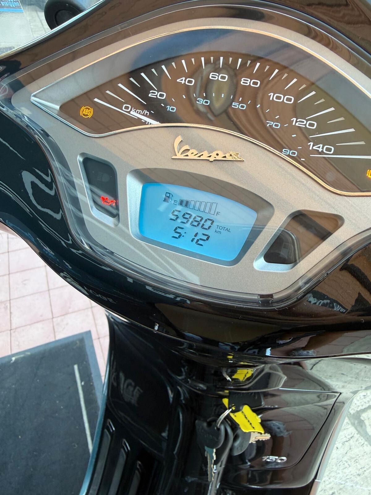 Piaggio Vespa 150 Primavera ABS garanzia permute finanziamento
