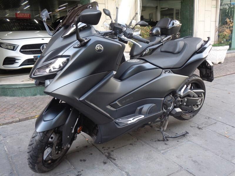 Yamaha T-Max 560 0 SINISTRI