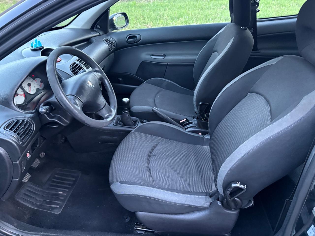 Peugeot 206 1.4 3p. Enfant Terrible