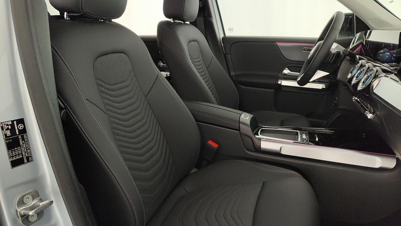 Mercedes-Benz GLB 200 d