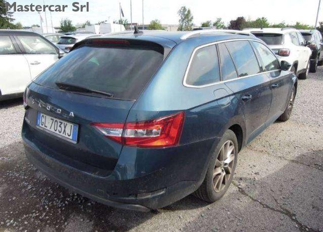 SKODA Superb Wagon 2.0 tdi evo Executive 200cv dsg - GL703XJ