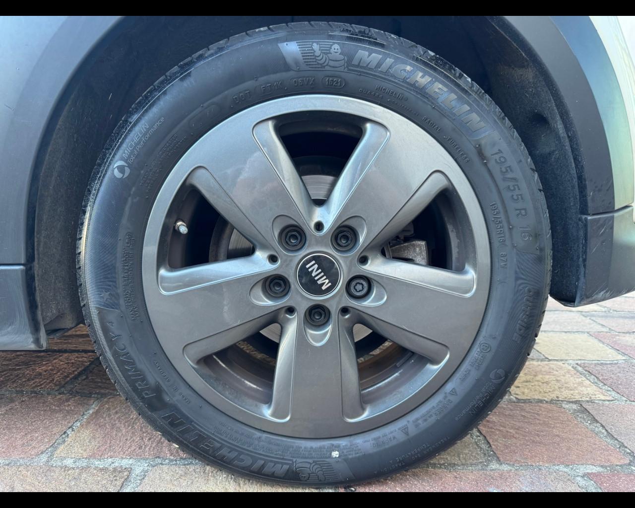 MINI Mini Cbr. (F57) - Mini 1.5 One Cabrio