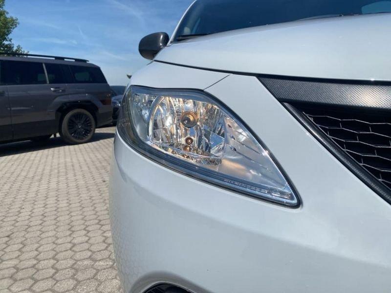 Lancia Ypsilon 1.0 HYBRID GOLD S&S 70CV