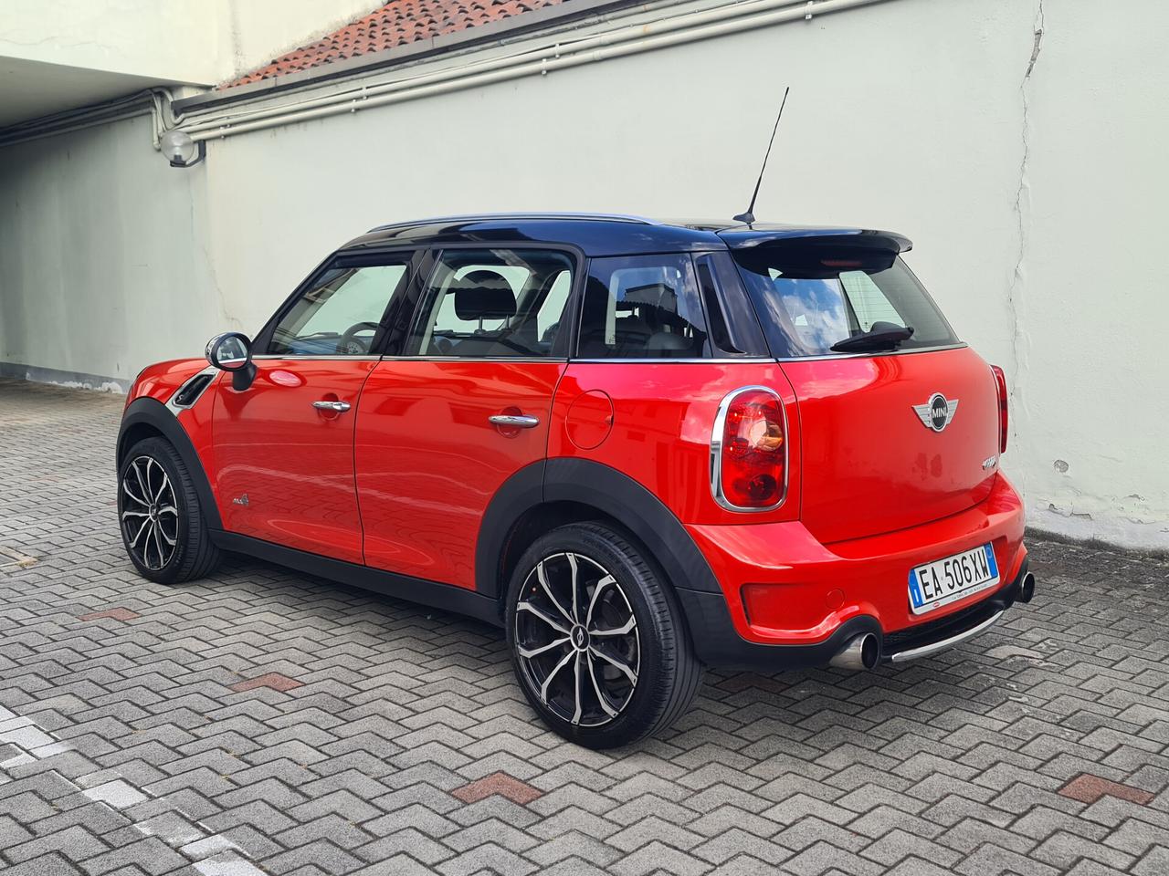 Mini Cooper S Countryman 1.6 ALL4 - km certif.