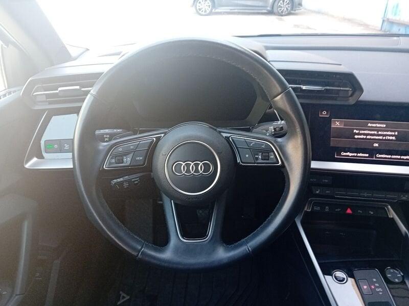 Audi A3 Sportback 40 TFSI e S tronic Business Advanced
