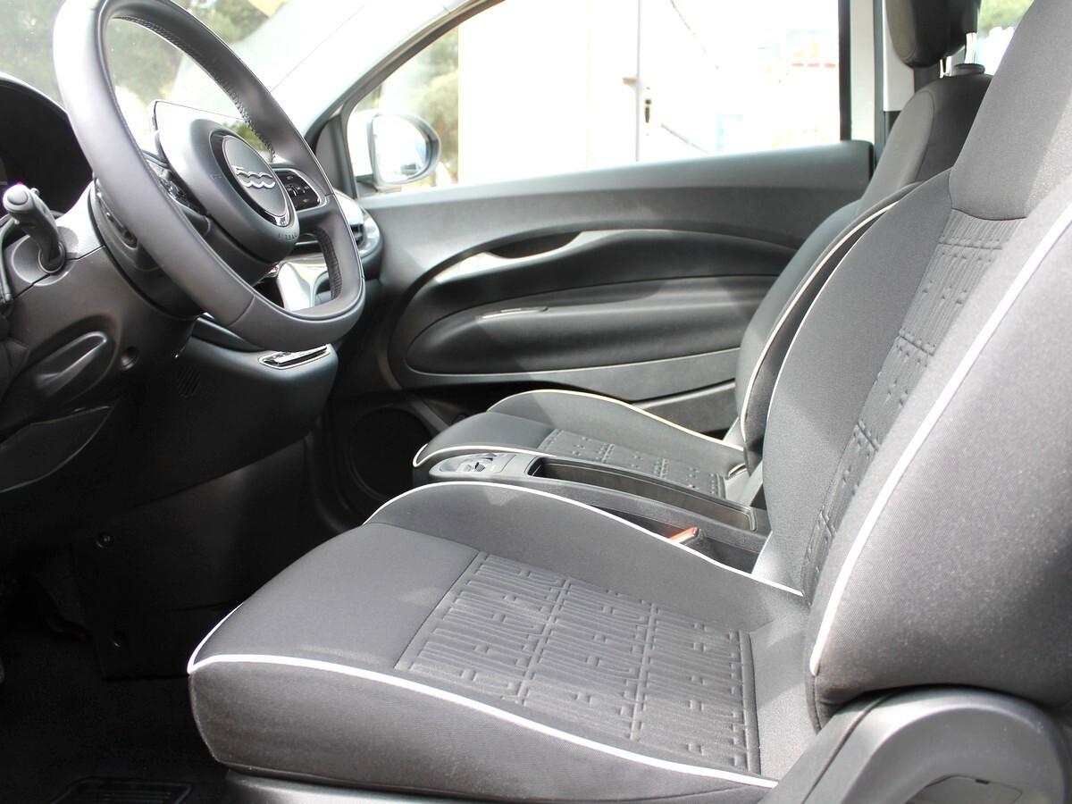 Fiat 500e Berlina 23,8 kWh Red Elettrica 95cv PREZZO REALE IVA DEDUCIBILE