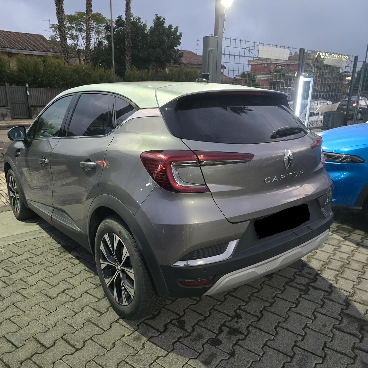 Renault Captur TCe 12V 90 CV Techno