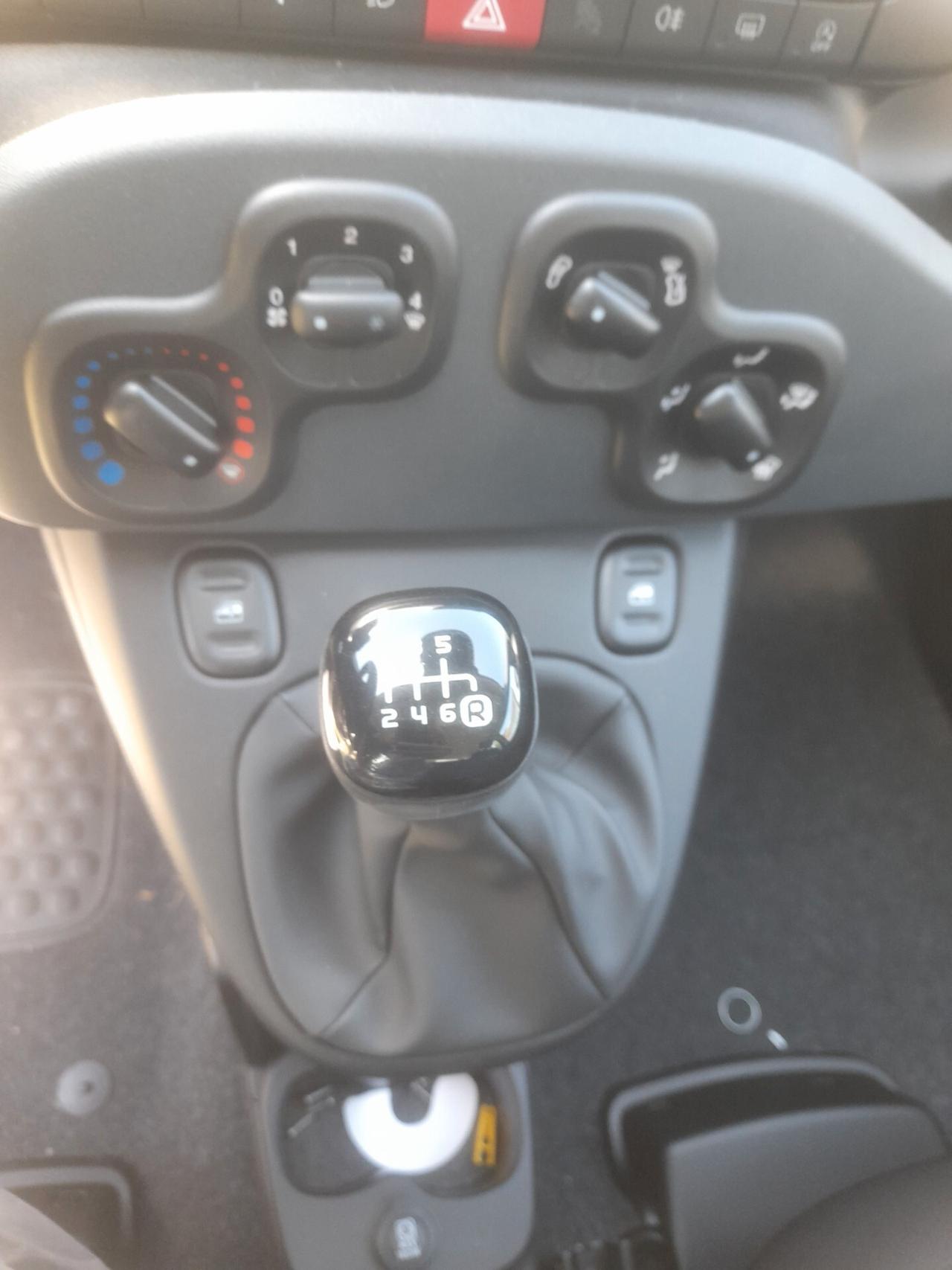 Fiat Panda 1.0 S&S Hybrid KM ZERO