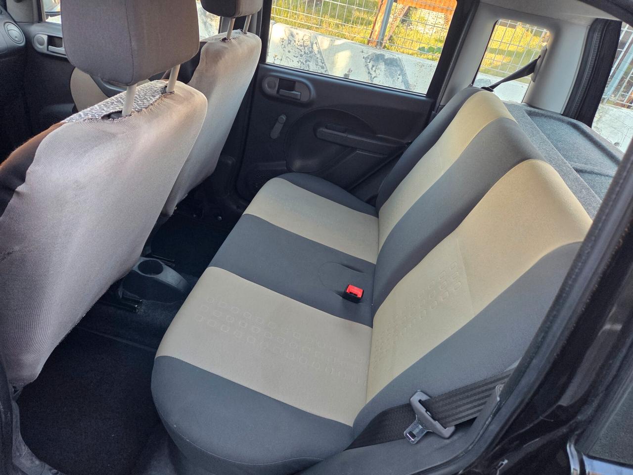 Fiat Panda 1.2 Emotion 2010 benzina Gpl