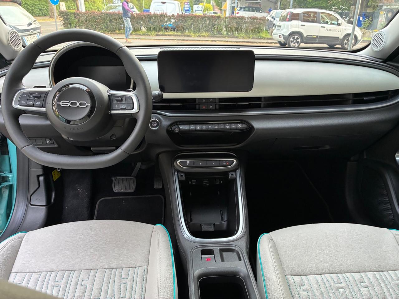 Fiat 600 Hybrid 110 CV DCT MHEV La Prima