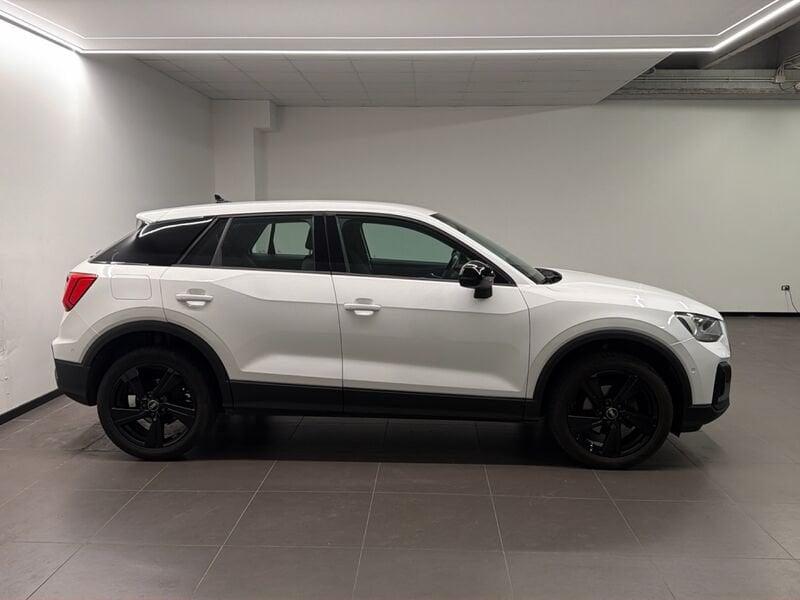 Audi Q2 Audi Admired 30 TFSI 81(110) kW(PS) 6-marce