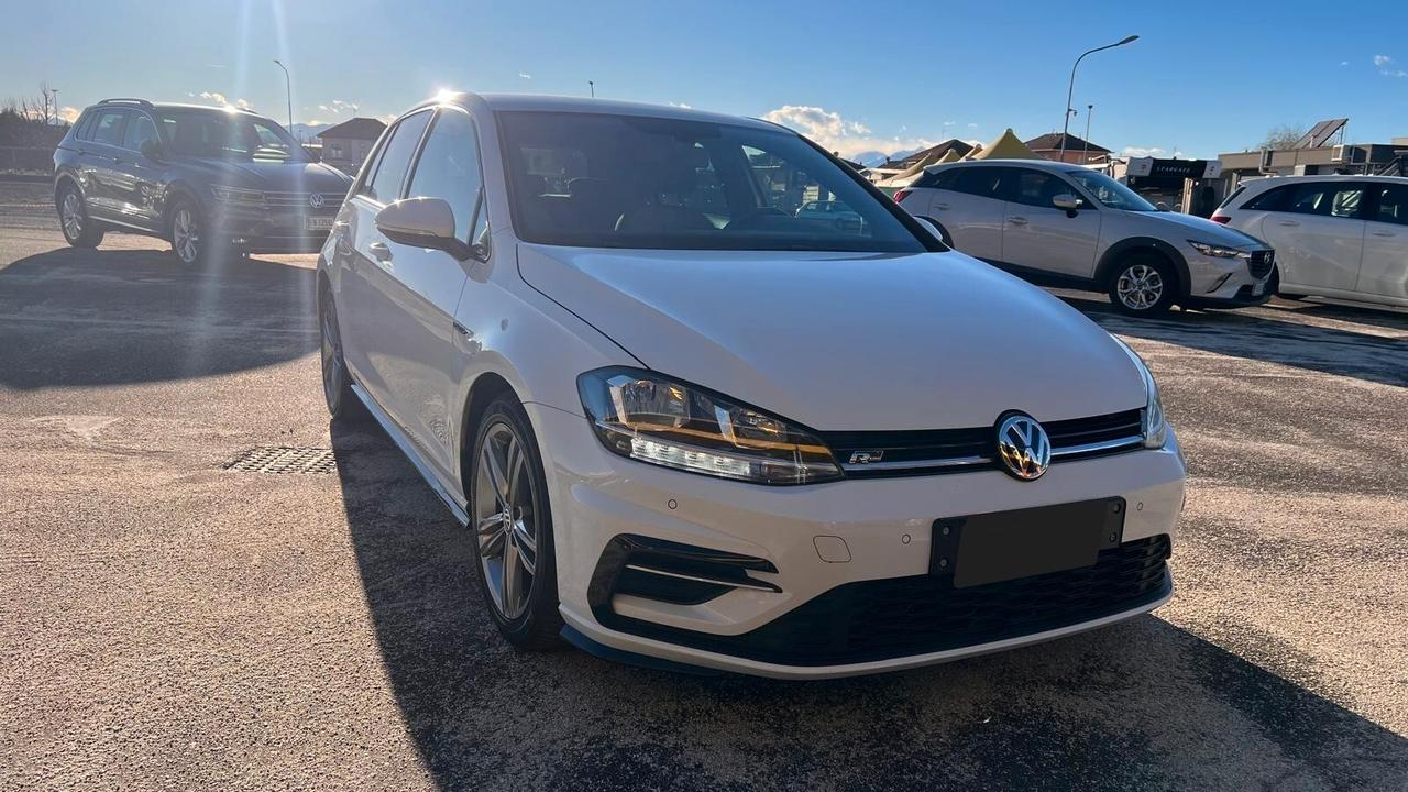 Volkswagen Golf 1.6 TDI 115 CV DSG 5p R-LINE