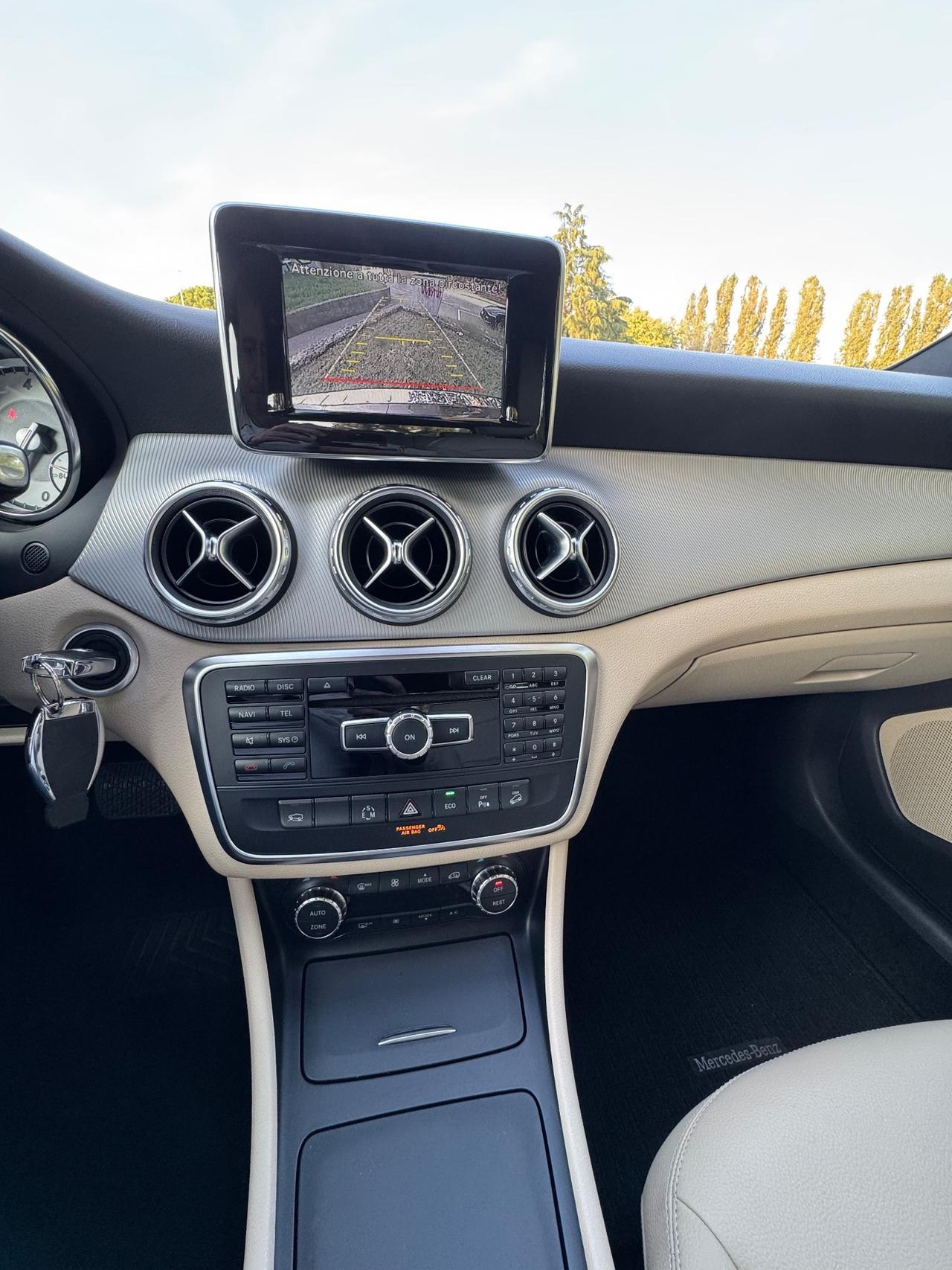 Mercedes-benz GLA 200 d Automatic 4Matic Premium