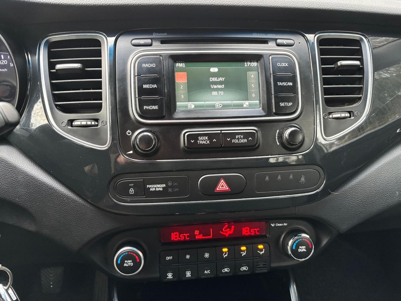 Kia Carens 1.7 CRDi 141 CV Platinum