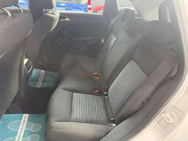 Mercedes-Benz B 180 B 180 Neopatentati Benzina Manuale