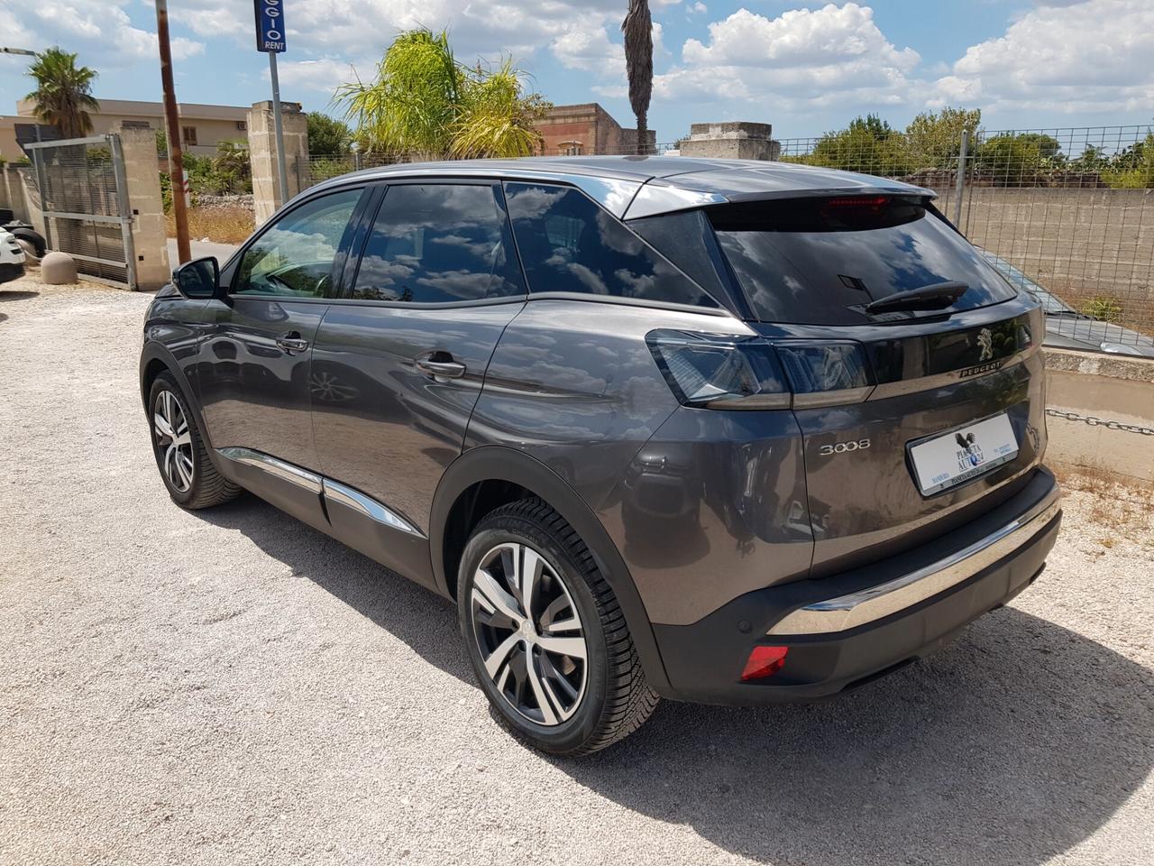 Peugeot 3008 1.5 BlueHDi 130cv Allure